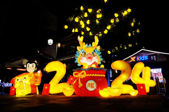 赶百集，做花灯，看大龙……元宵来宁波，感受中式浪漫！
