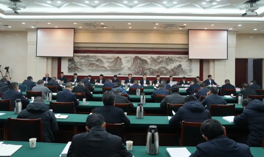 2月23日，县委召开2023年度党组织书记抓基层党建述职评议会议。卢先庆 摄