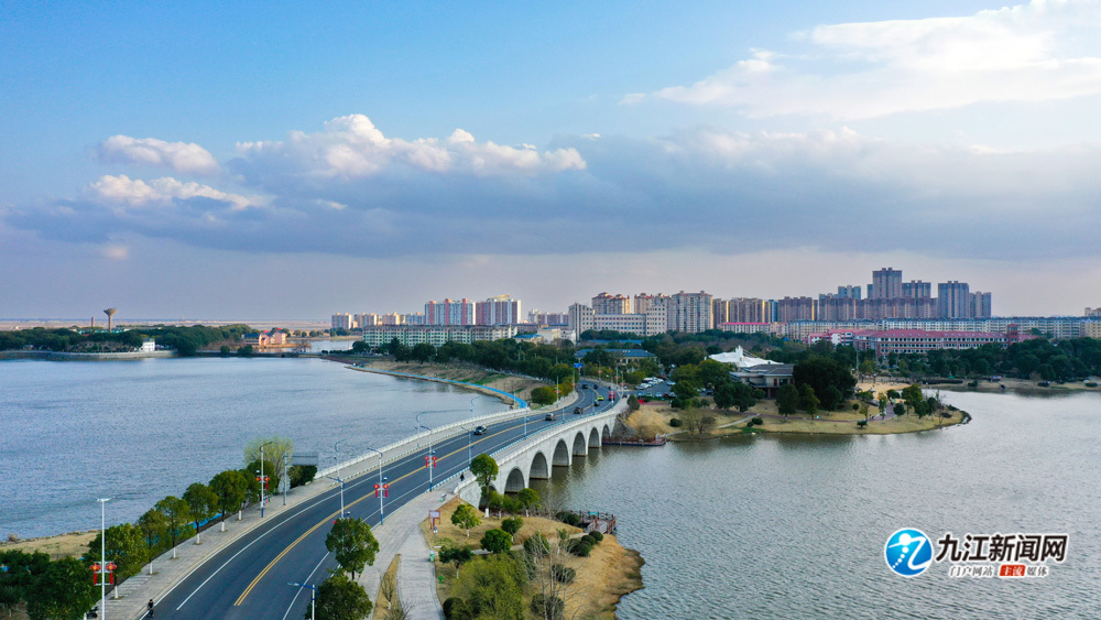 共青城市青山秀水春光美鄱湖明珠入画来图