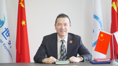 黄先虎：科技引领者的崛起