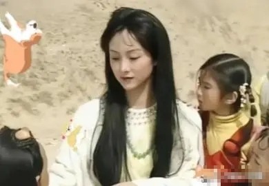 她曾被誉为“大陆第一美人”，差点演林黛玉，当红时选择退圈