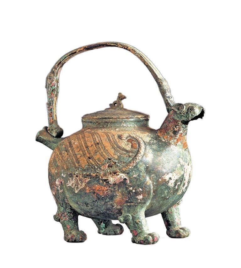 战国翼兽形提梁盉(甘肃省博物馆藏)