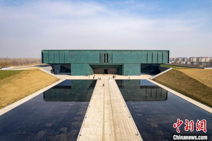 图为殷墟博物馆新馆。(无人机照片)记者 李超庆