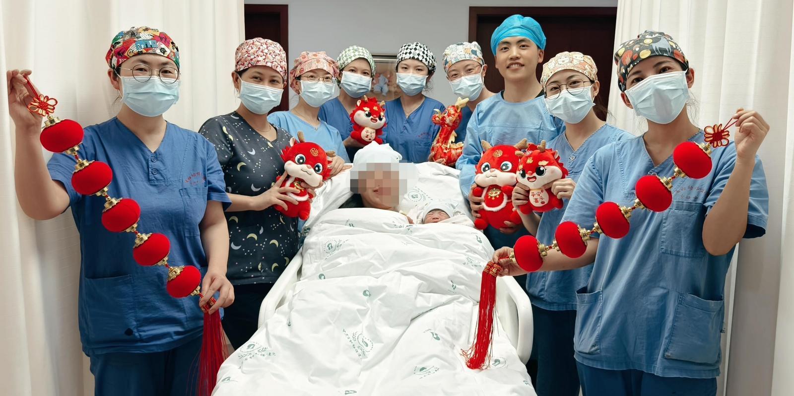 大年初一，省妇幼保健院第一个“龙宝宝”诞生。