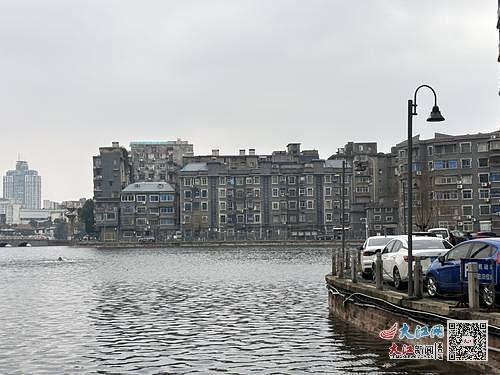 北湖边居民楼林立