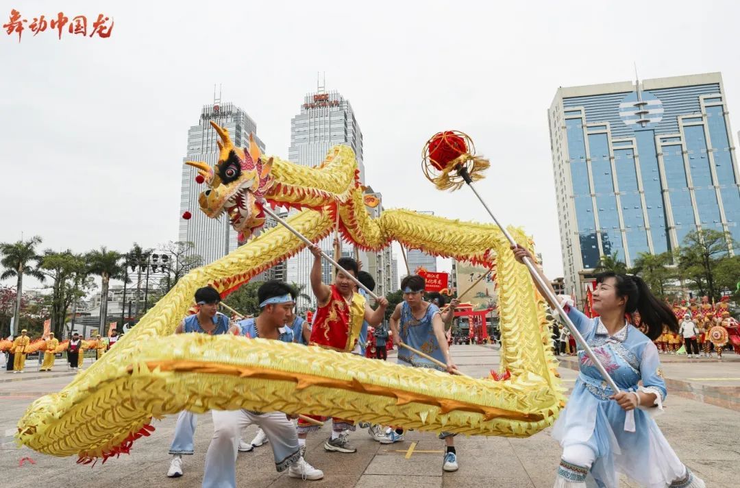 3月10日一起看龙舞