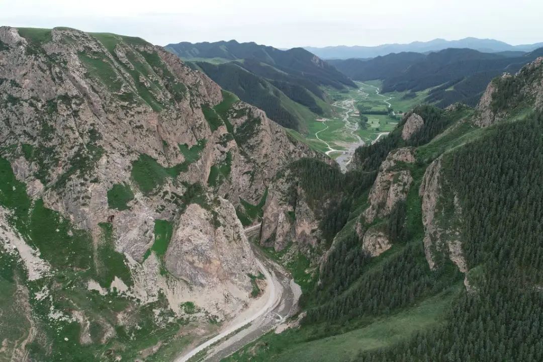 图6　石门峡