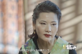 何赛飞曾因原生家庭不想演《追月》戚老师：对待婚姻一定要谨慎