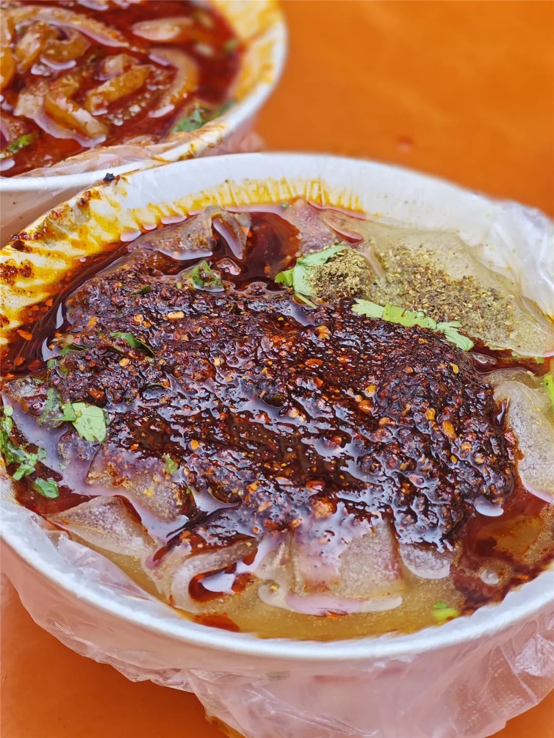 △没什么是一碗鲜滑的手擀粉不能解决的　摄影/亮亮亮起来