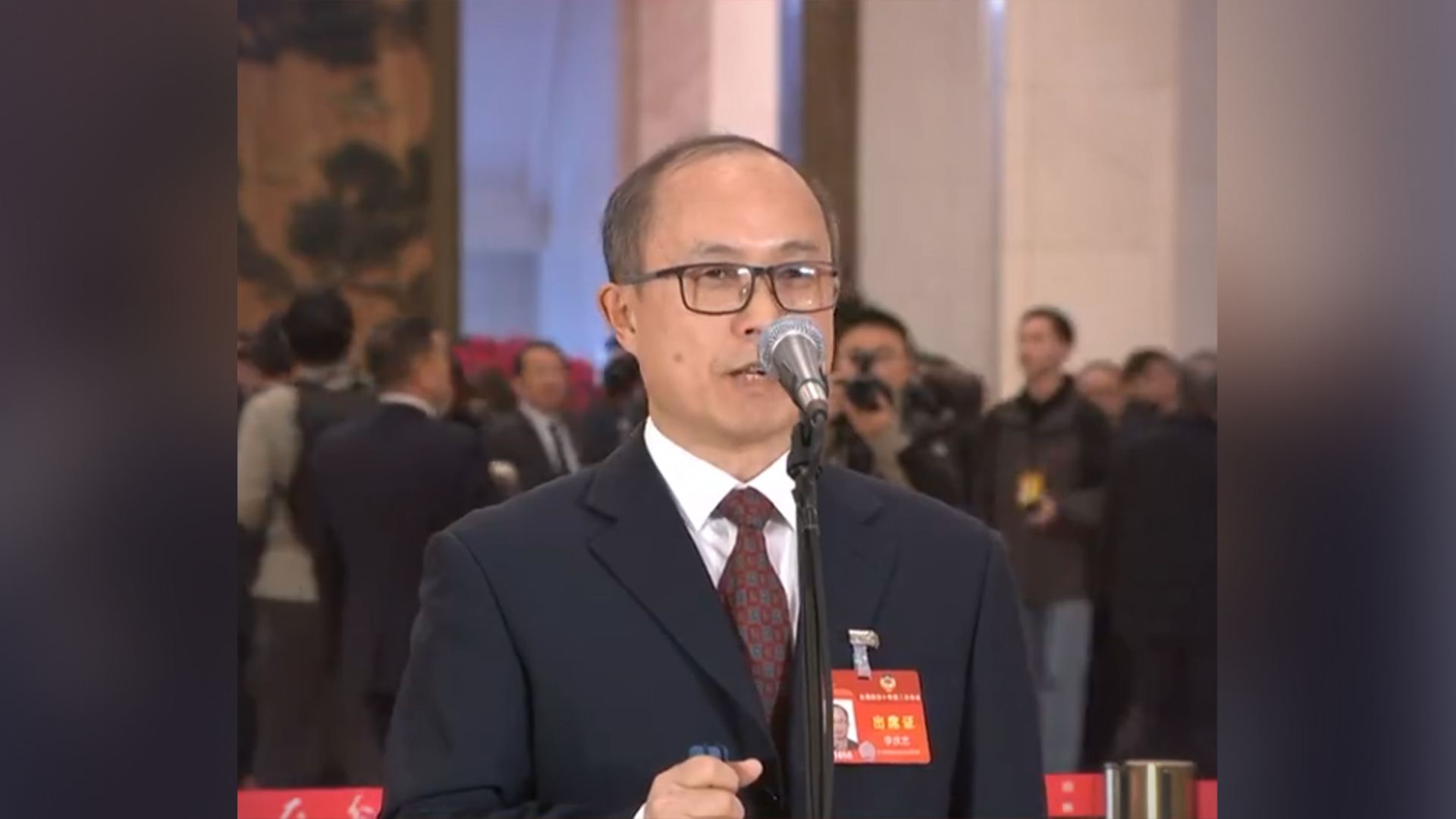 李庆忠:可以没有视力,不能没有眼光,心中有光,脚下有路_凤凰网视频