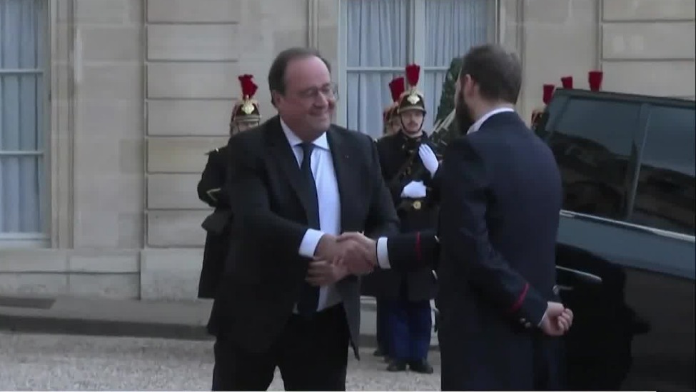 法国三任总统会晤商讨援乌问题，萨科齐与奥朗德立场不同