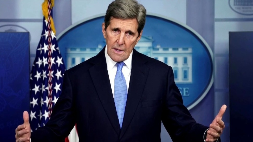 美国气候特使克里即将卸任他回答了凤凰记者两个问题