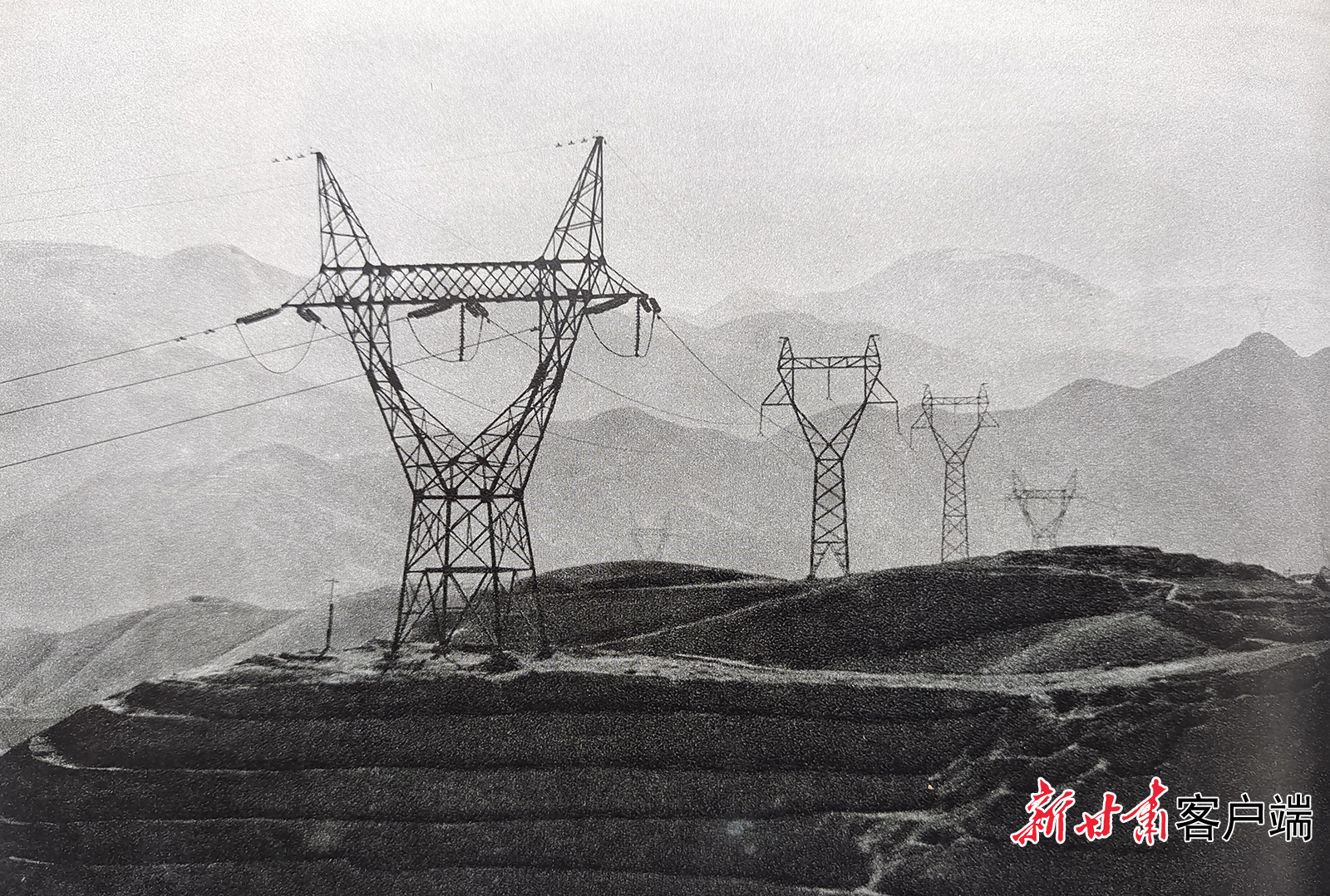 建成后的刘天关输电线路