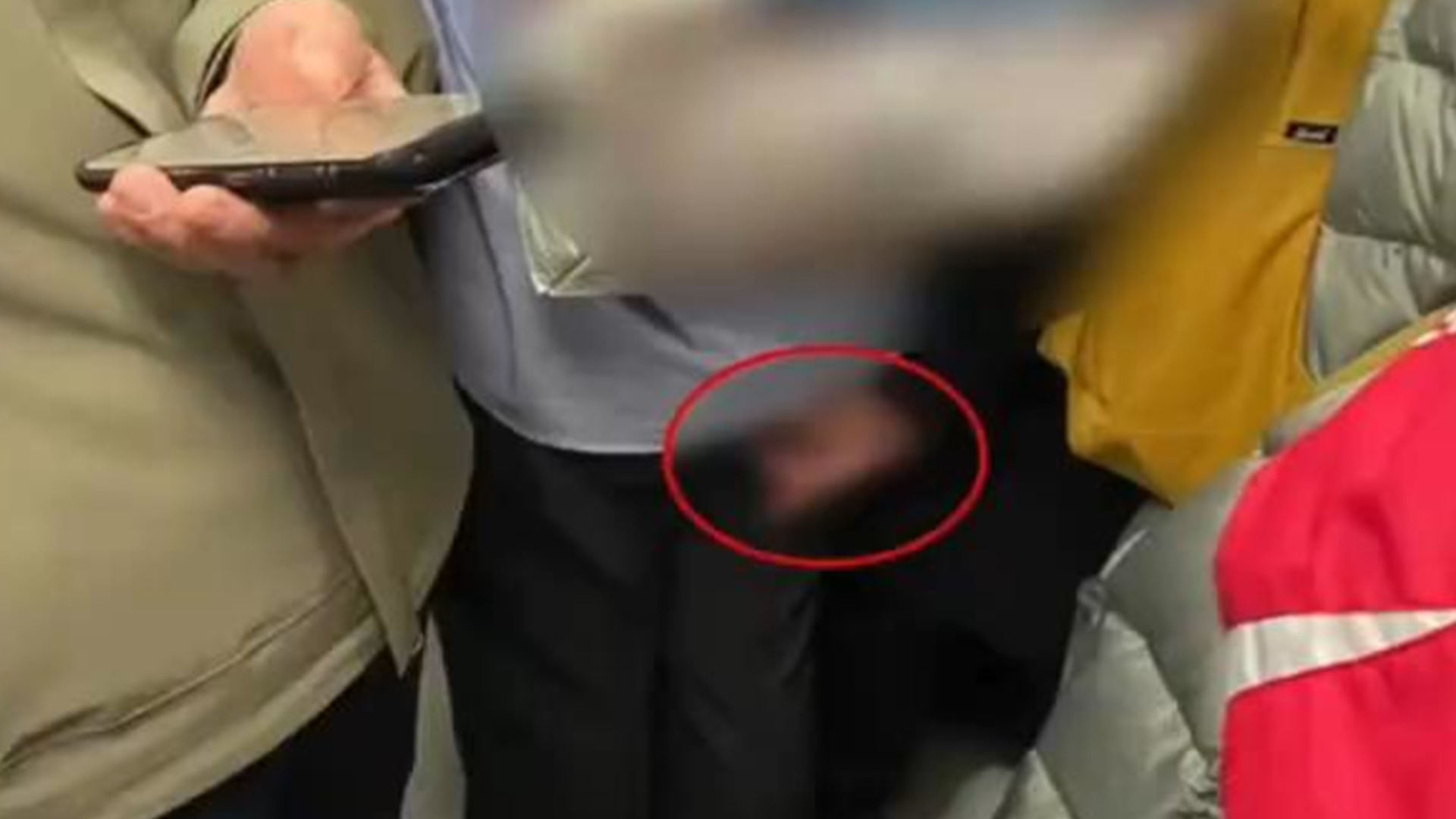 遇到咸猪手的心情说说(遇见咸猪手报警警察会如何处理)