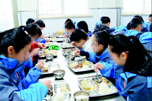 网友投诉12年前买断万安县丁屋库叉水库经营权 如今遭强制收回