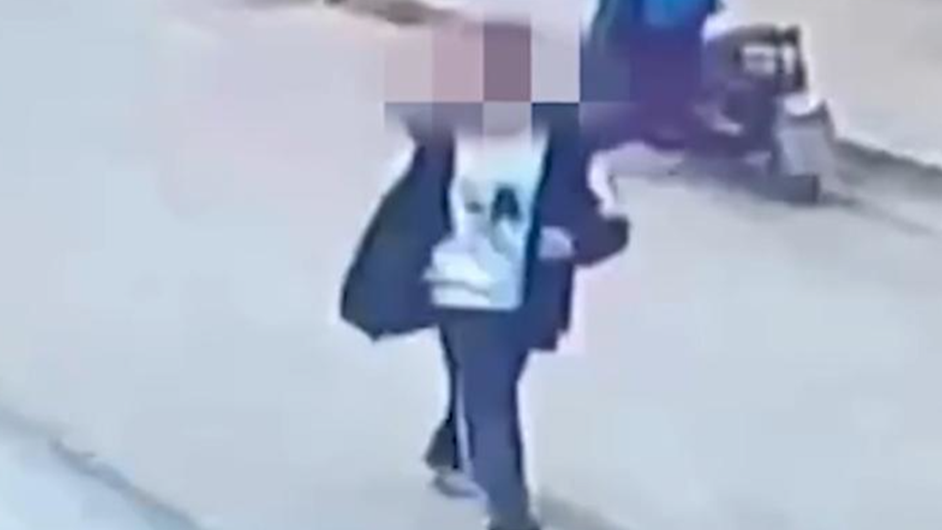 13岁初中生被同班同学杀害，三名嫌疑人被刑拘，一嫌疑人住处离埋尸点仅百米