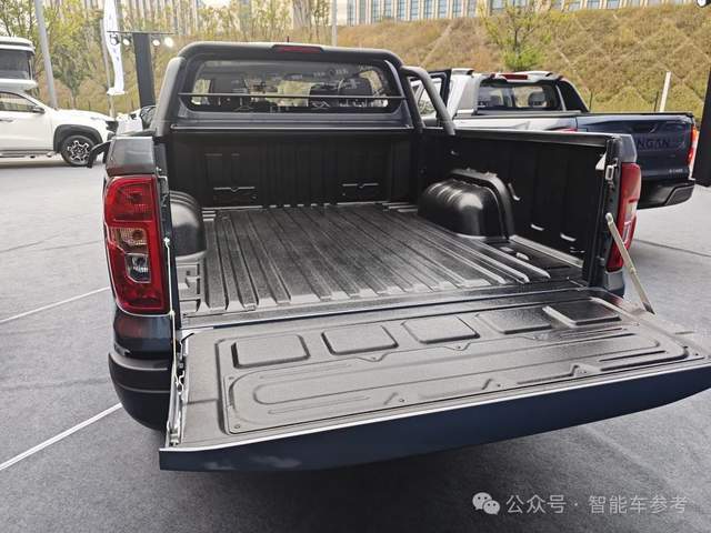 14万起,1公里最低7分钱,长安皮卡既猛又省