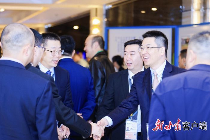 2023年，甘肃省特色优势产业招商推介会暨进口贸易签约仪式在上海举行。
