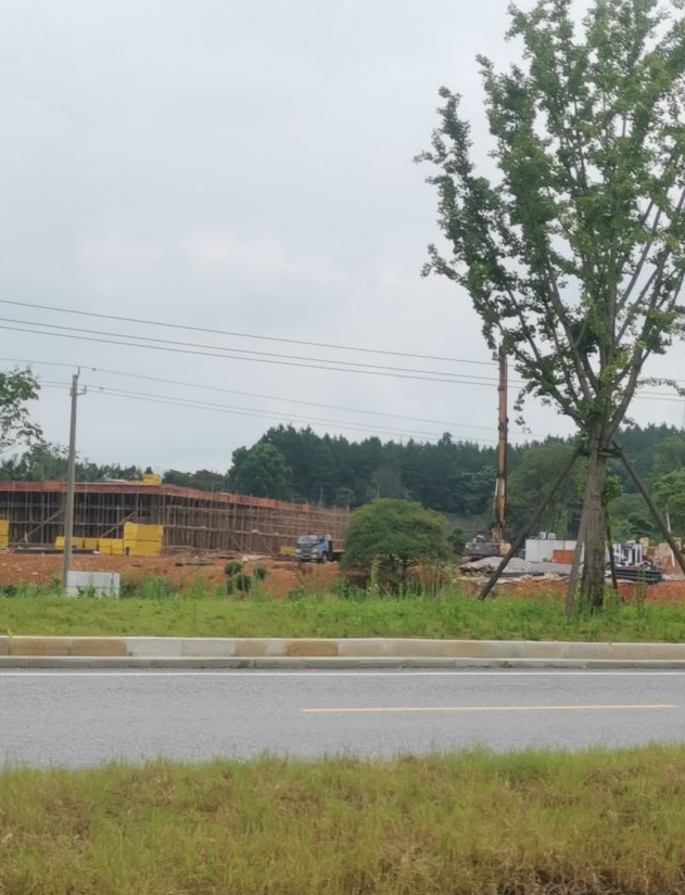 网友投诉12年前买断万安县丁屋库叉水库经营权 如今遭强制收回