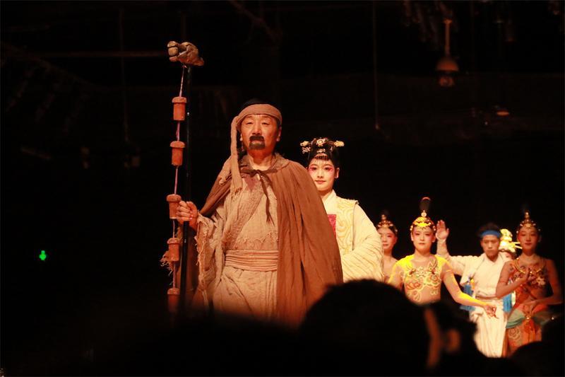 穿越时空的千年之旅:“又见敦煌”开启今年首演凤凰网甘肃_凤凰网