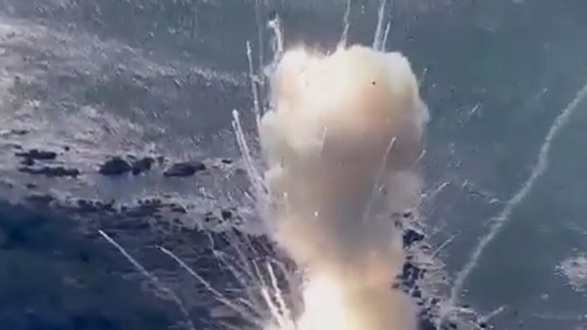 现场画面!日本spaceone公司火箭试飞发生爆炸_凤凰网视频_凤凰网