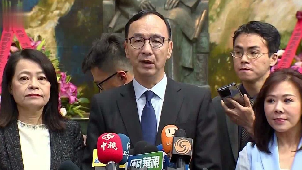 台湾保姆虐童致死引公愤,蔡政府推卸责任_凤凰网视频_凤凰网