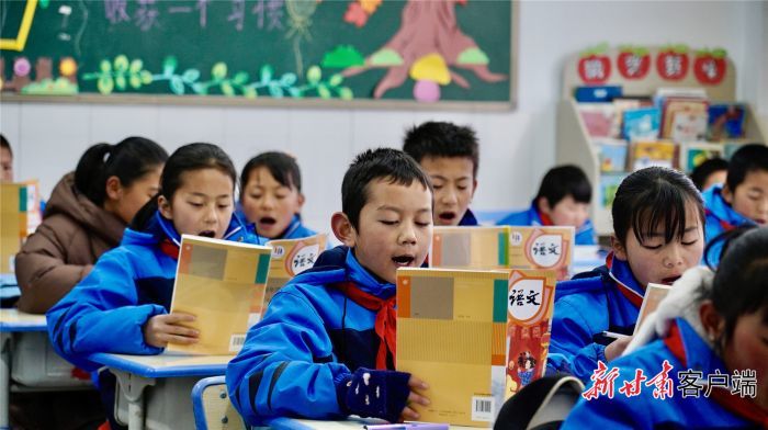 积石山学子2024年春季学期的开学第一课