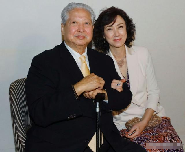 洪金宝不满成龙被说变老霸气回怼,自曝患糖尿病戒口导致营养不良 洪金宝不满成龙被说变老霸气回怼,自曝患糖尿病戒口导致营养不良