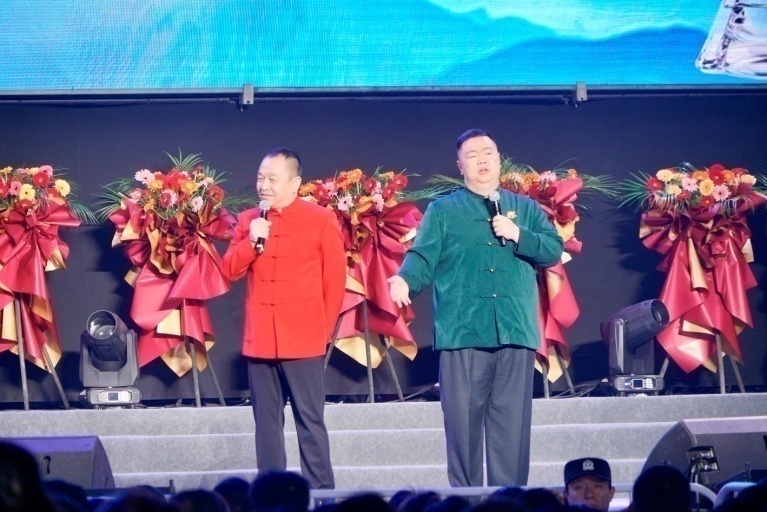 付强、万宇的段子《越来越好》