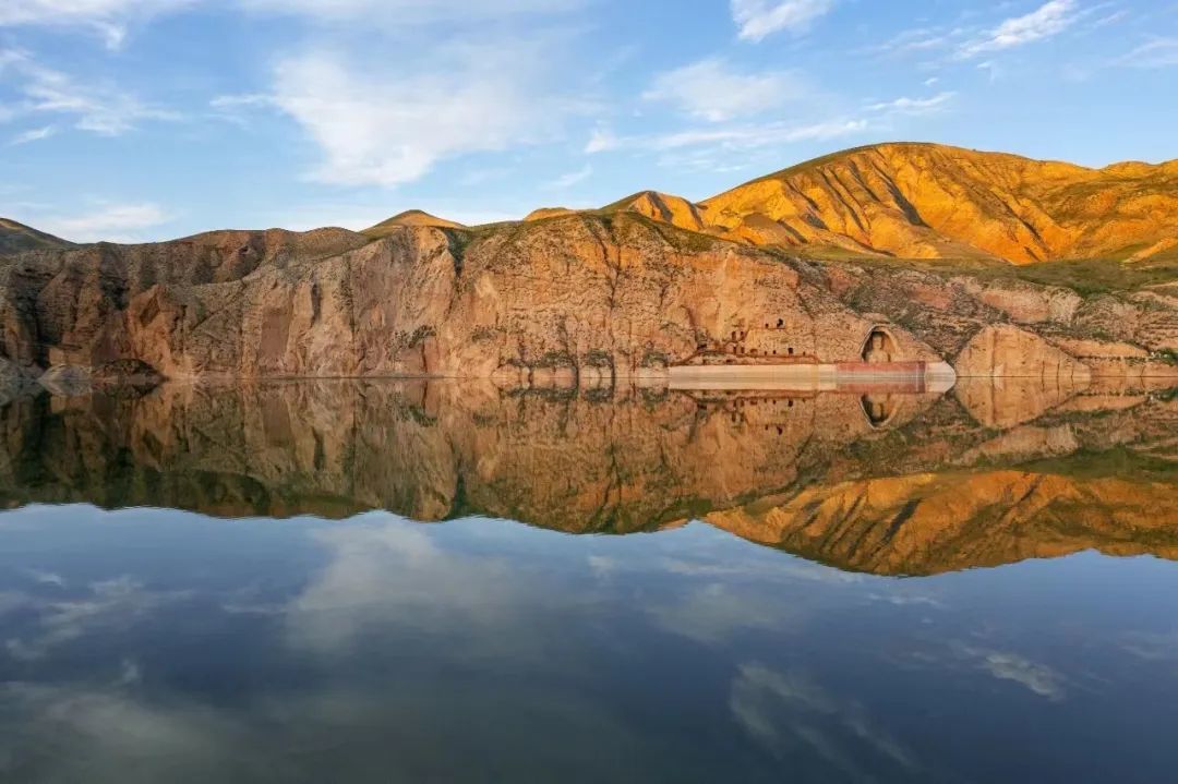 快到凉州来感受热辣滚烫漫游丝路盛景