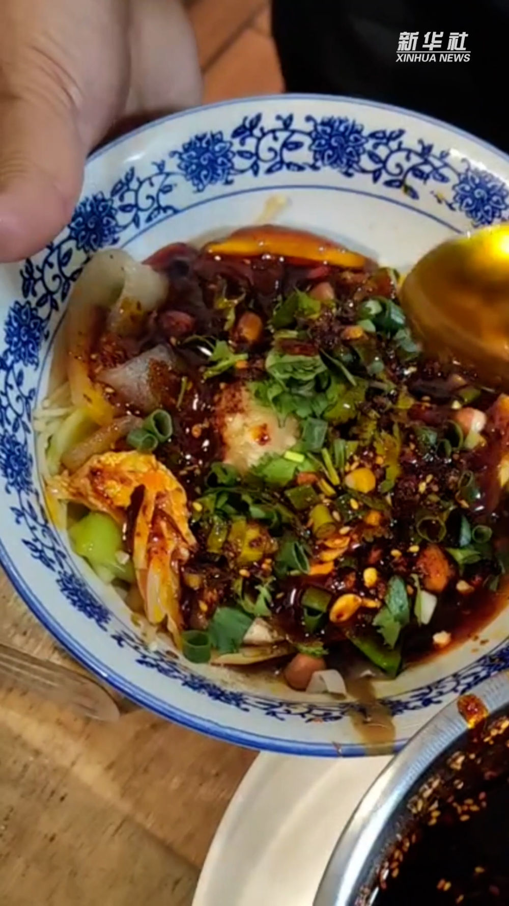 吃麻辣烫逛伏羲庙 天水这些景区邀你约"惠"啦