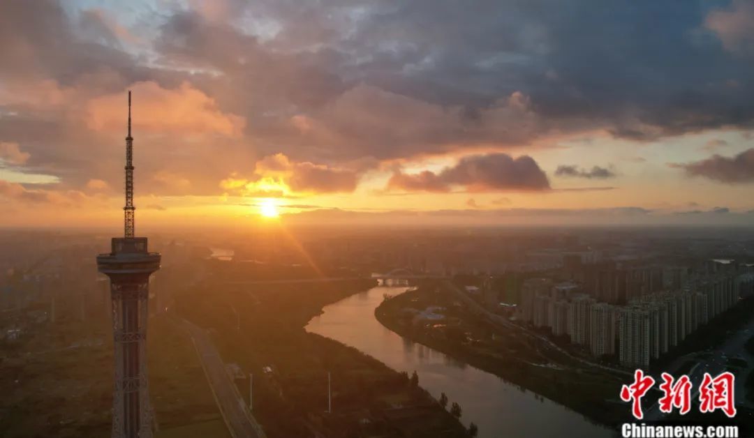 夕阳下的周口。李凯歌 摄