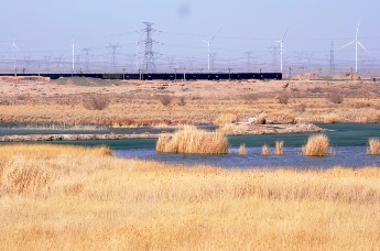 坐上火车去瓜州这一路风景真的太治愈了