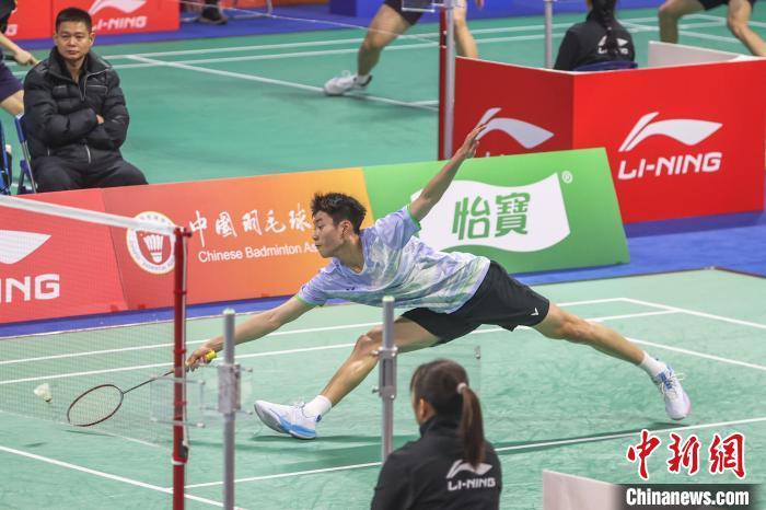 图为广州队的一名选手在比赛中。刘力鑫 摄