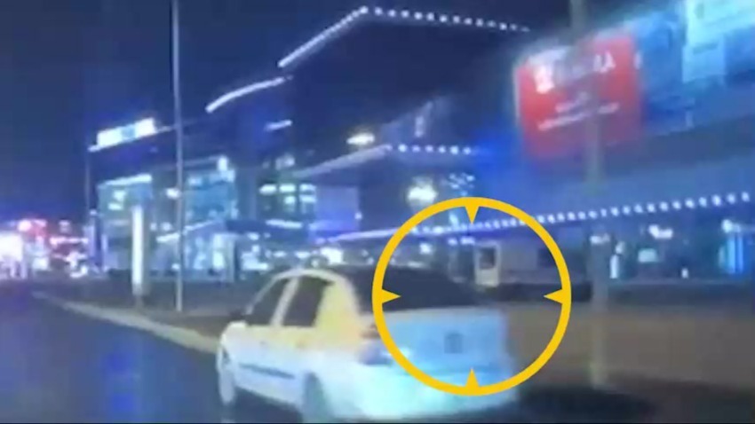 俄媒曝光：恐怖分子从车上跳下，冲进音乐厅袭击