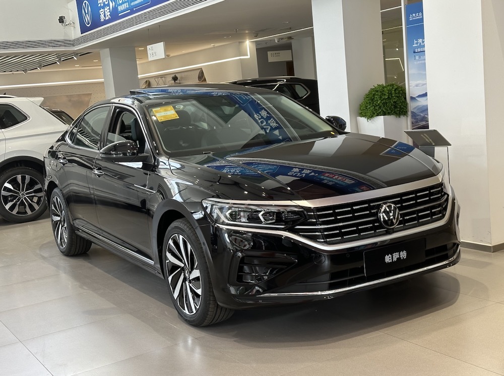 上汽大众帕萨特推出众款:告诉b级车市场谁是老大