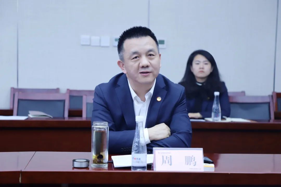 陕建集团集采中心经理,陕建物流集团党委书记,董事长周鹏进行座谈交流