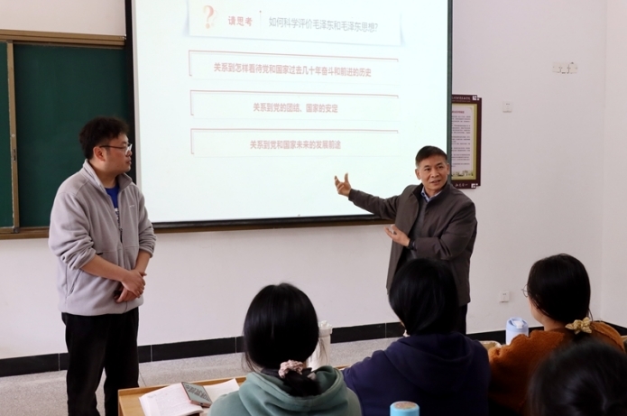 江西师大科技学院：“双师同堂”展风采