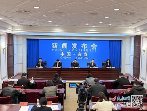 新闻发布会现场