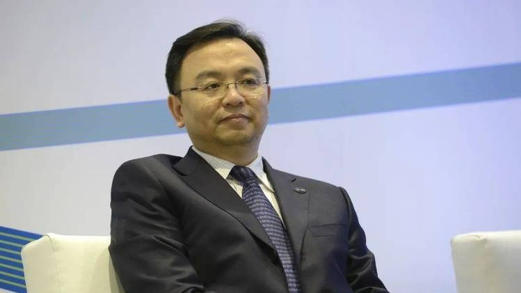 王传福:比亚迪5月推出第五代DM-i混动、续航2000公里_凤凰网