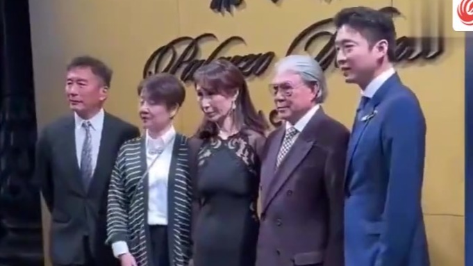 豪门云集小组赛硝烟弥漫强强对话引爆全球焦点战