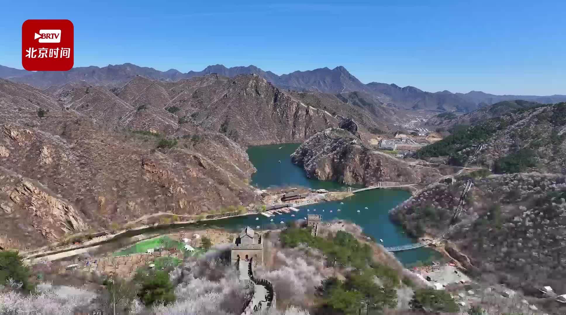 行走在春天里！山花烂漫正当时  水长城春景如画~