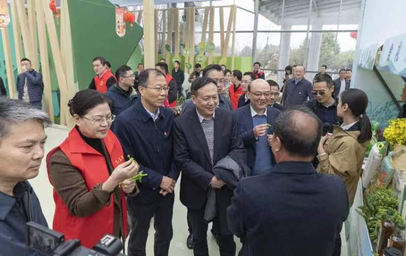 南京开启2024年首场“地产绿色优质农产品进万家”产销对接盛宴