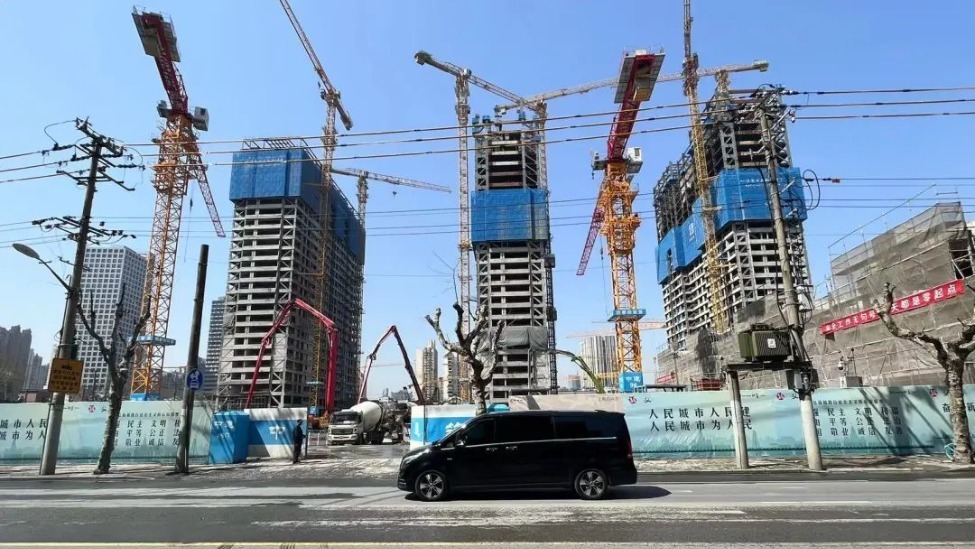 全上海一年的豪宅一天就卖完了？4000万+豪宅选房成“抢菜现场”_凤凰网
