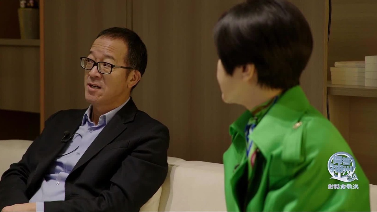 俞敏洪新东方同时下岗8万多人我能做的就是把五险一金和赔偿金发完