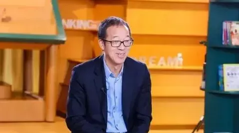 俞敏洪：遇到恶评忽略就行，很在意的话根本播不下去