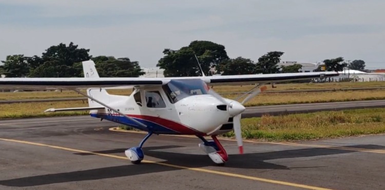 ▲ 即将起飞的Colt样机。受访者供图