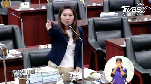 台湾多地封杀黄子佼，起诉书显示：其犯罪行为比新闻先前报导更离谱