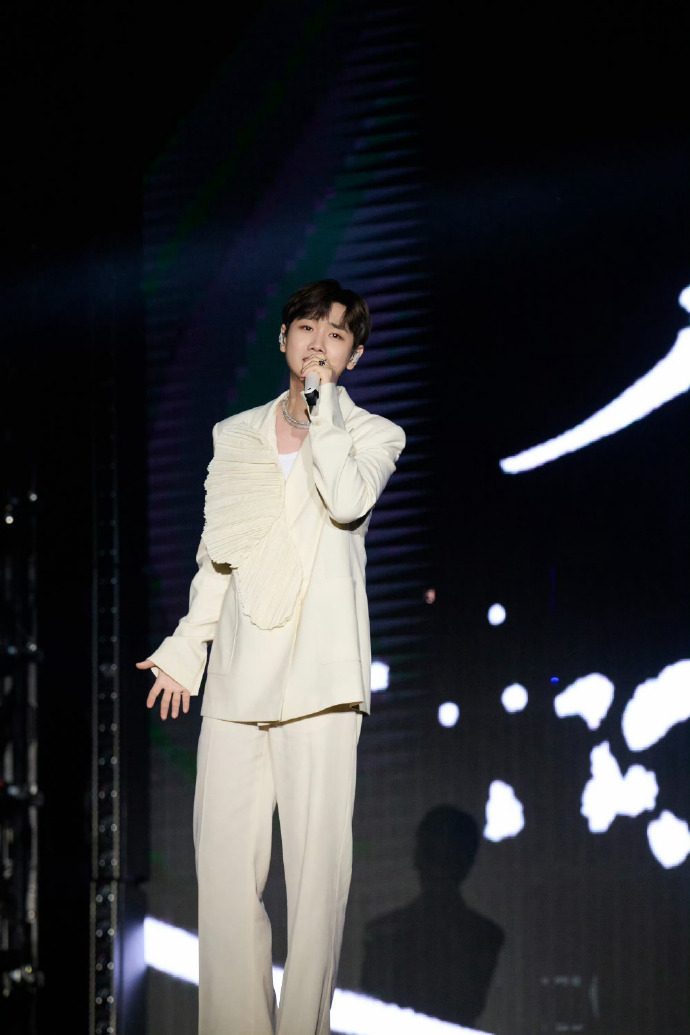 汪苏泷方发文维权 称已委托律师取证