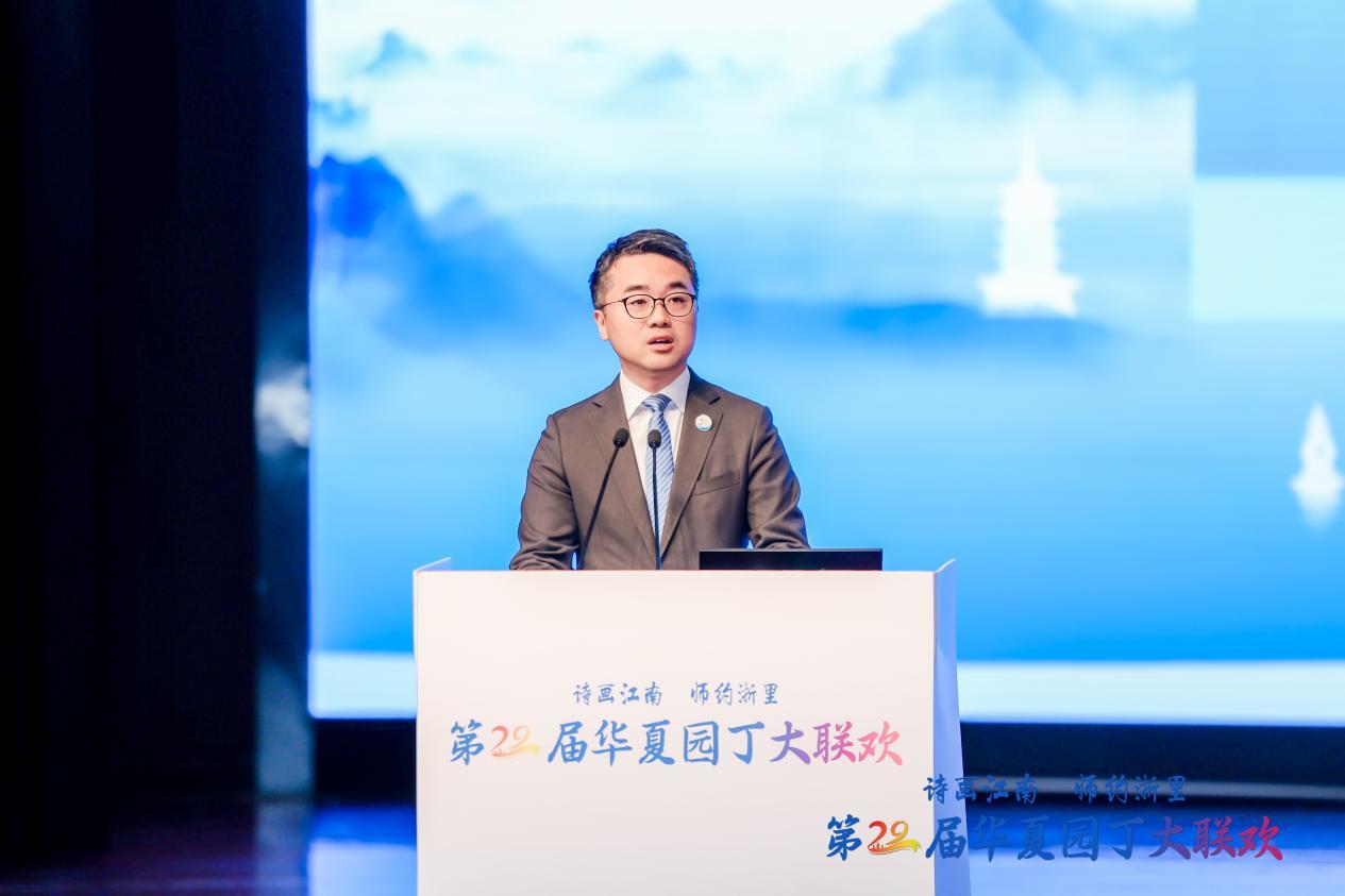 香港特区政府教育局副局长施俊辉